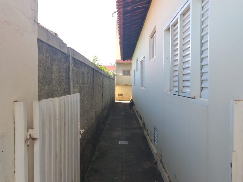 Casa à venda centro com 270m² e 3 quartos por R$ 570 - 1568776144-whatsapp-image-2020-01-27-at-13.jpeg