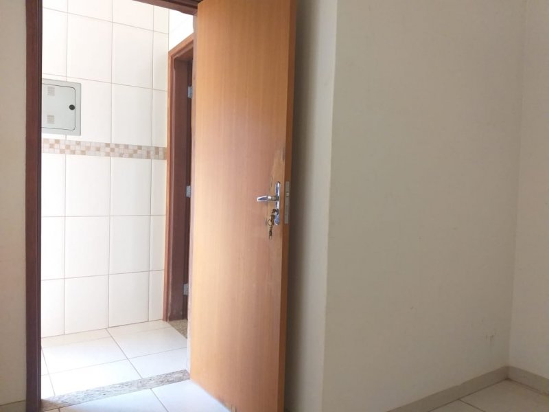Casa à venda centro com 270m² e 3 quartos por R$ 570 - 898007199-whatsapp-image-2020-01-27-at-13.jpeg