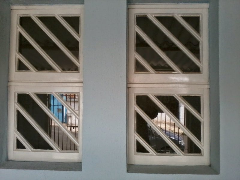 Casa à venda Dic VI (Conjunto Hab. Santo Dias Silva) com 200m² e 2 quartos por R$ 230.000 - 397661150-img-20200122-wa0087.jpg