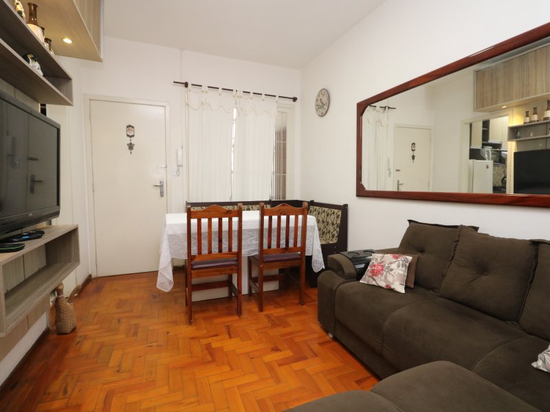 Apartamento à venda Centro com 55m² e 2 quartos por R$ 300.000 - 1373803630-img-4948.JPG