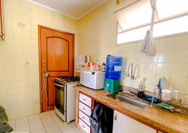 imóvel com 65m²