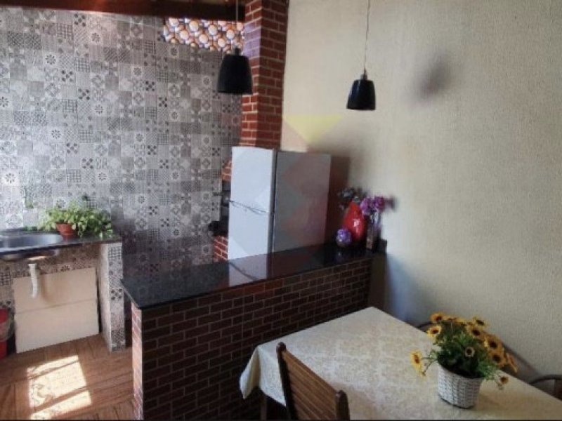 Casa de condomínio à venda Vila Fróes com 160m² e 4 quartos por R$ 420 - 1957329073-730030d8-8d8a-4a54-bb4b-9fbcb4825e0f.jpeg