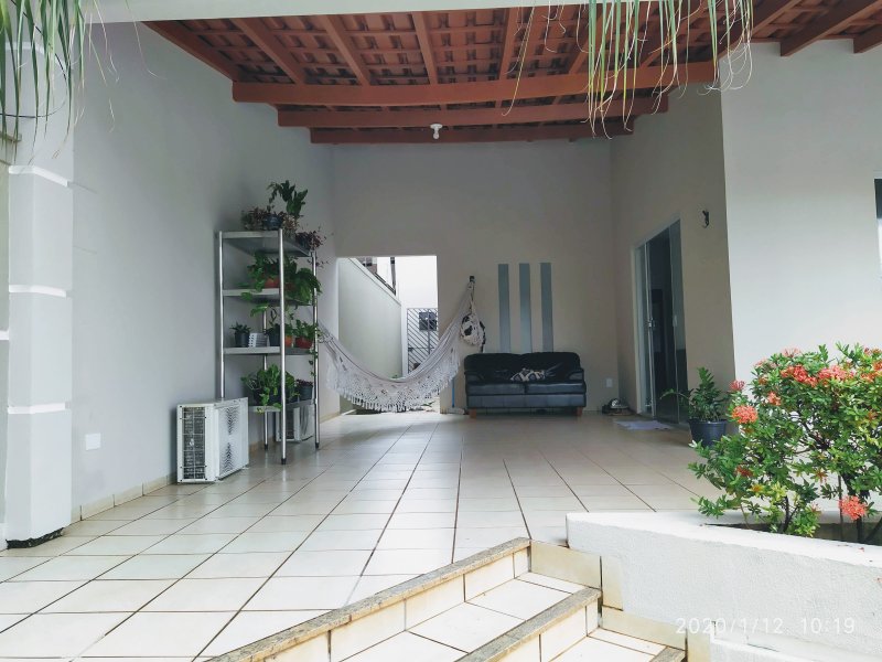 Casa à venda Lot. Manoel Gomes da Cunha com 200m² e 3 quartos por R$ 450.000 - 816727929-img-20200112-101933.jpg