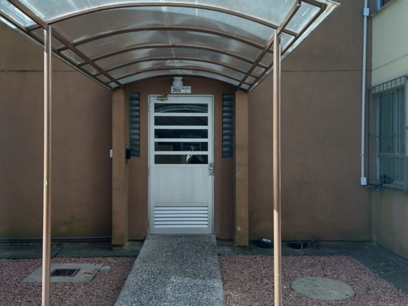 Apartamento para alugar Rubem Berta com 38m² e 2 quartos por R$ 125.000 - 2082205431-img-20200207-wa0004.jpg