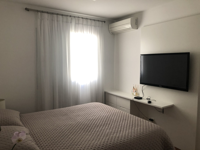 Casa de condomínio à venda Horizontal Park com 219m² e 4 quartos por R$ 1.200.000 - a6361f60-2c49-4628-97de-cf00b384f267.jpeg