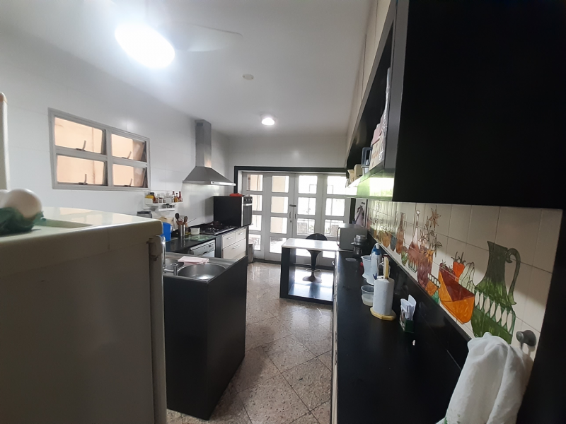 Casa à venda Ilha do Boi com 560m² e 5 quartos por R$ 3.190.000 - 1194266956-cozinha.png