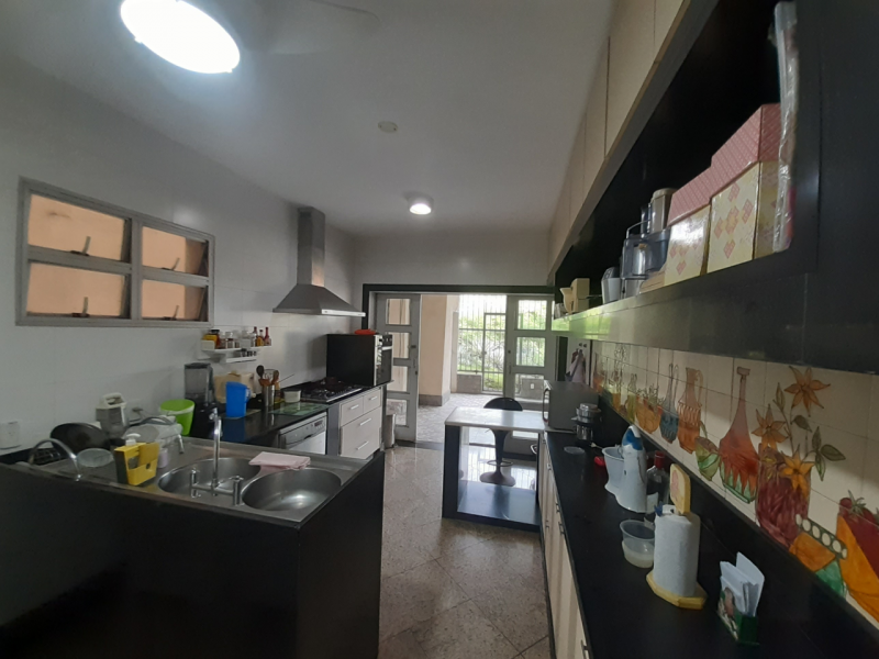 Casa à venda Ilha do Boi com 560m² e 5 quartos por R$ 3.190.000 - 199010479-cozinha-area-servico.png