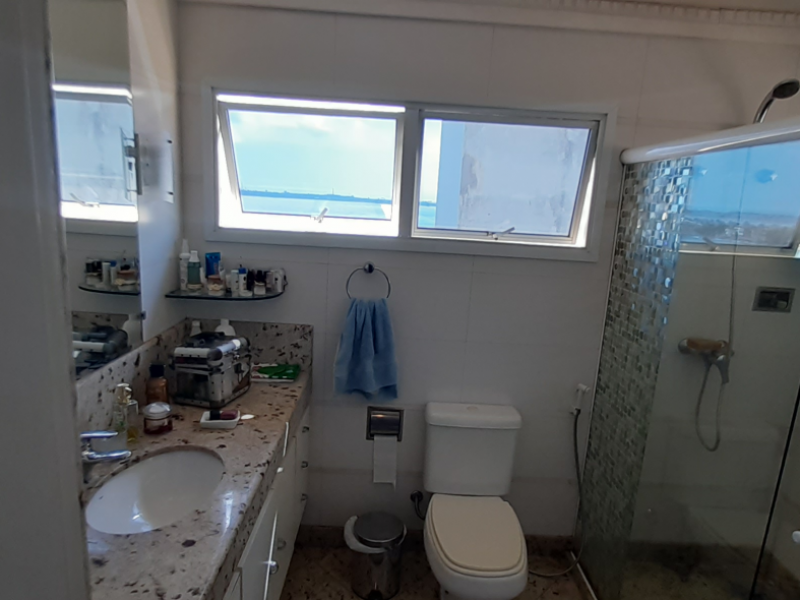 Casa à venda Ilha do Boi com 560m² e 5 quartos por R$ 3.190.000 - 2070749333-wc-fem-suite-master.png