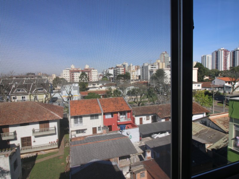 imóvel com 31m² - Água Verde - Curitiba
