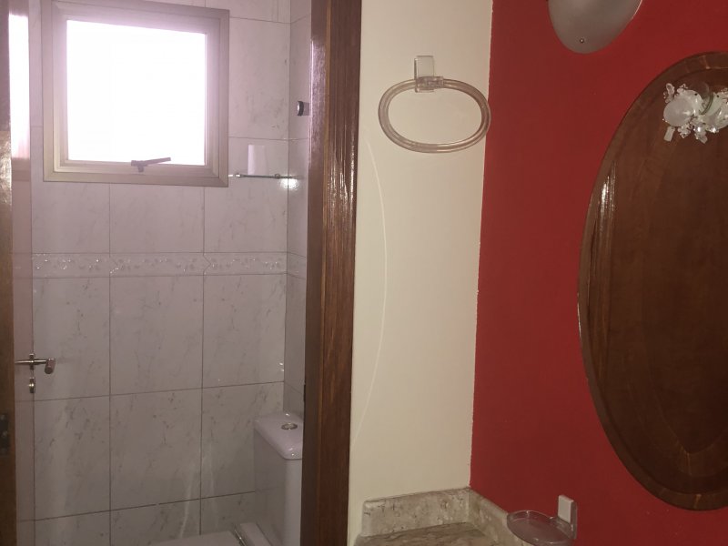 Casa à venda Jardim Taboão com 187m² e 3 quartos por R$ 950.000 - 1735866657-b095492a-ef07-4654-b1d3-fe6e71a192db.jpeg