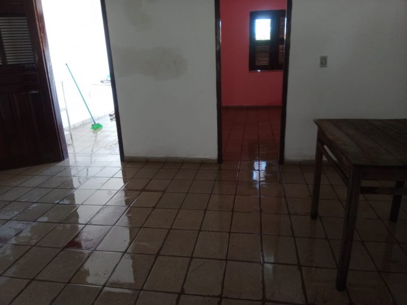 Casa para alugar Centro com 100m² e 3 quartos por R$ 700 - 1203083677-d0383660-1177-484d-902d-ada67ef81c54.jpg