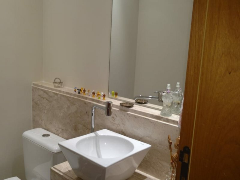 Apartamento à venda Subsetor Sul - 3 (S-3) com 144m² e 3 quartos por R$ 850.000 - 1144137289-img-20200210-wa0049.jpg