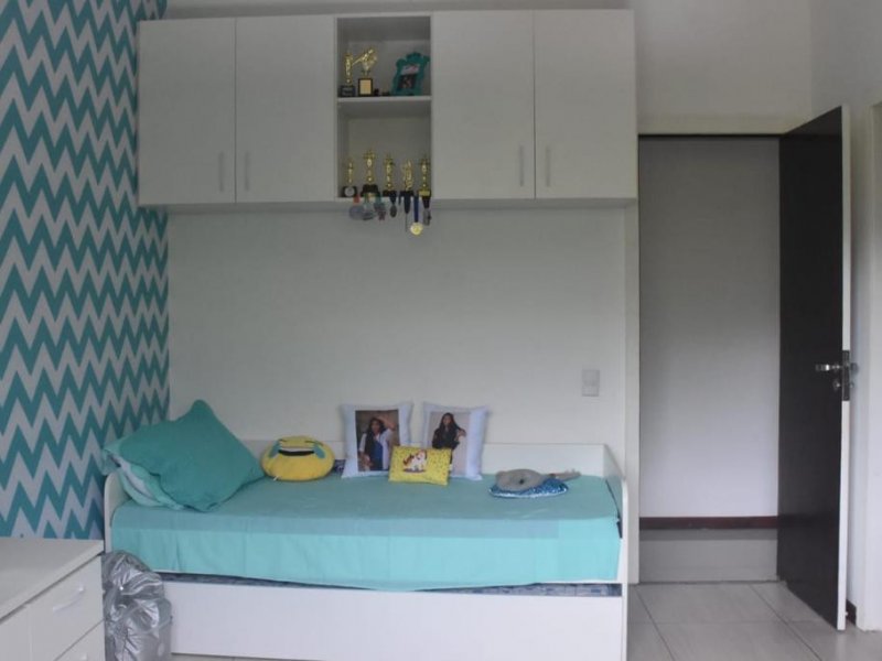 Casa de condomínio à venda Jacarepaguá com 376m² e 3 quartos por R$ 800.000 - 732488896-img-20200209-wa0021.jpg