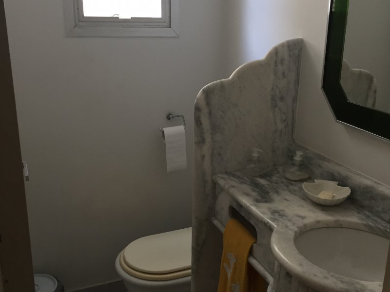 Apartamento à venda Morro do Maluf com 181m² e 5 quartos por R$ 780.000 - 1207373177-180113-mc-ap111-07-lavabo.JPG