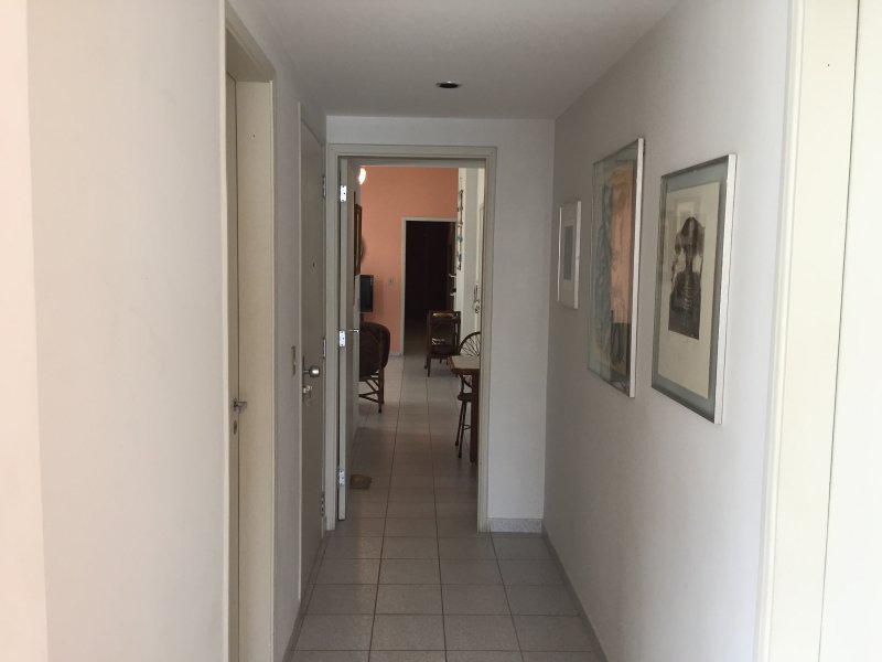 Apartamento à venda Morro do Maluf com 181m² e 5 quartos por R$ 780.000 - 1307299722-180113-mc-ap111-09-corredor-p-qts.JPG