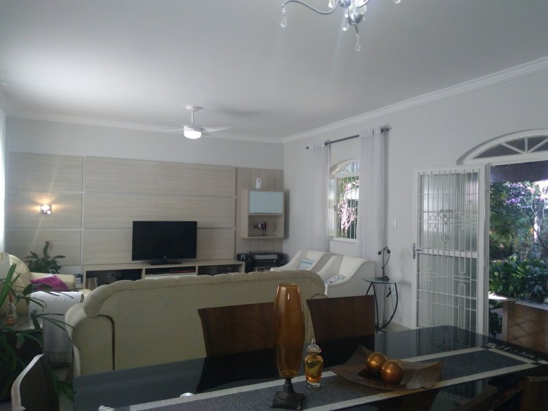 Casa à venda Village Tremembé com 282m² e 3 quartos por R$ 750.000 - 1003770281-62.jpg