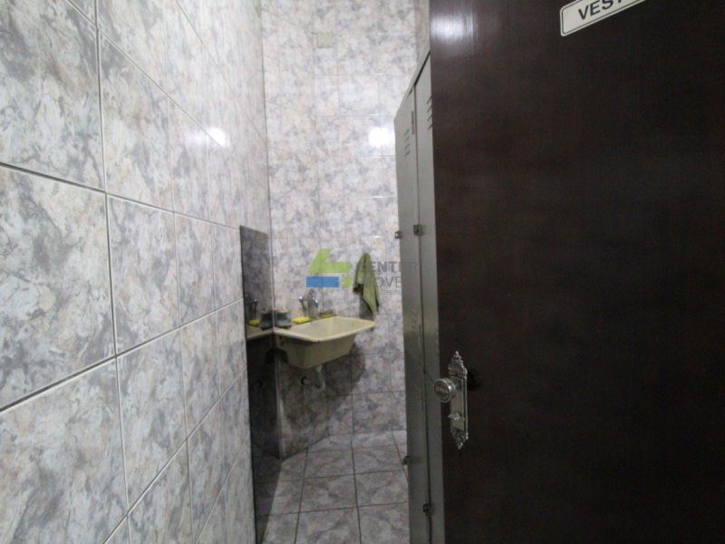 Comercial à venda Jabaquara com 600m² e  quartos por R$ 1.800.000 - 1969866351-oficina-9.jpeg