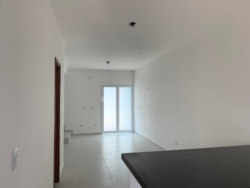 Casa de condomínio à venda Massaguaçu com 82m² e 2 quartos por R$ 340.000 - 88511523-7e437284-ac7e-4d8c-84ab-7fa94e978993.jpeg