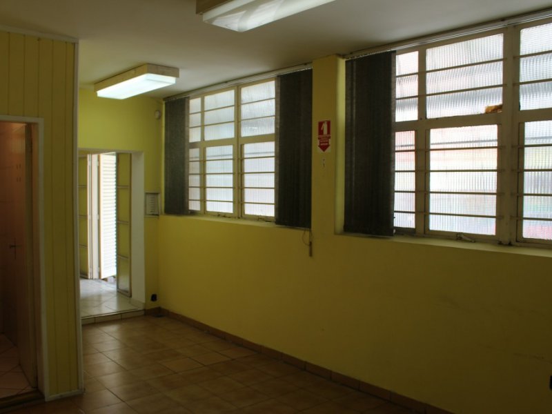 imóvel com 2000m² - Vila Paranaguá - São Paulo