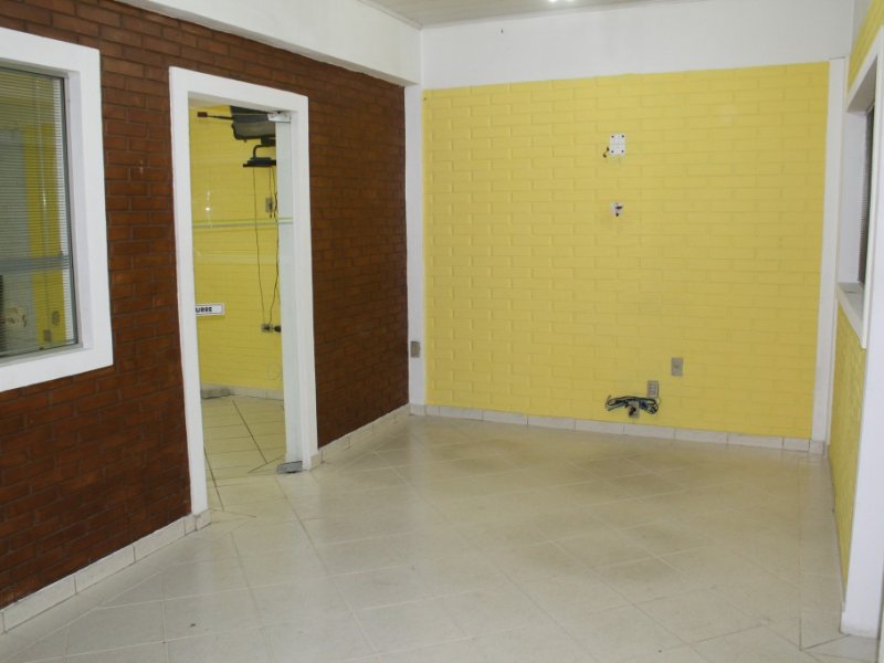 imóvel com 2000m² - Vila Paranaguá - São Paulo