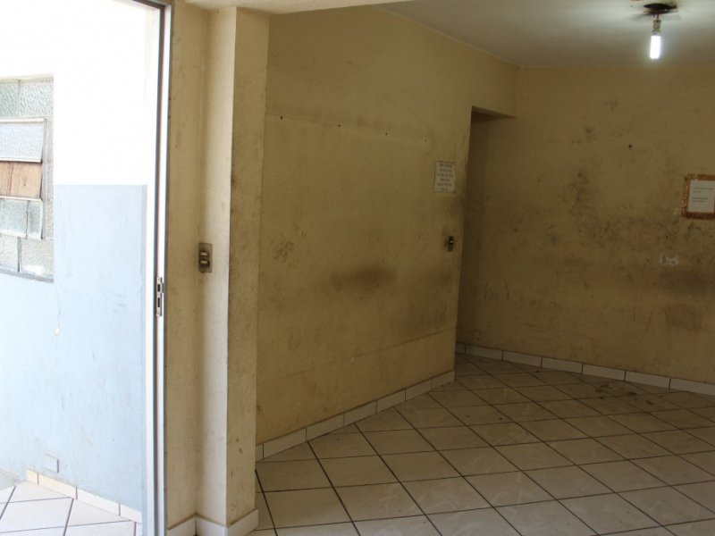 imóvel com 2000m² - Vila Paranaguá - São Paulo