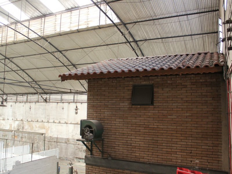 imóvel com 2000m² - Vila Paranaguá - São Paulo