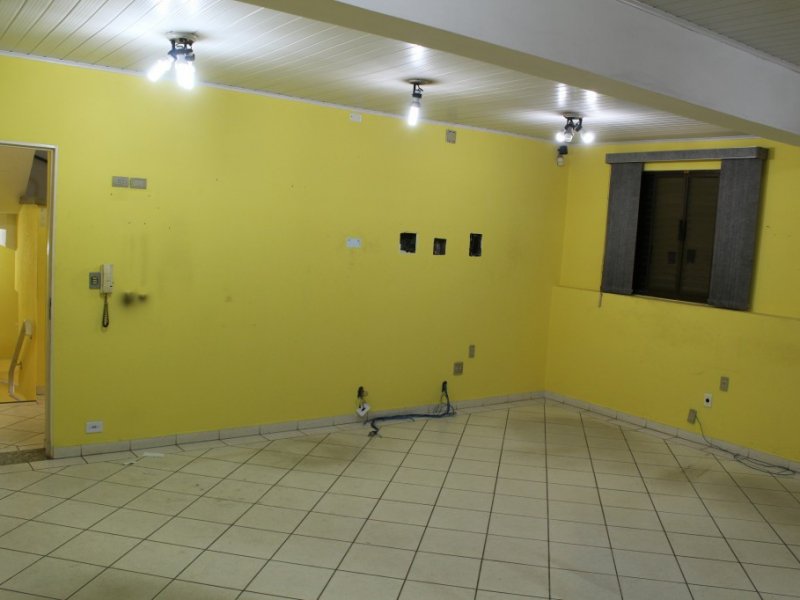 imóvel com 2000m² - Vila Paranaguá - São Paulo