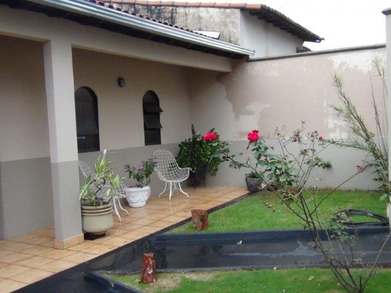 Casa à venda Umuarama com 450m² e 3 quartos por R$ 490.000 - 1499665111-dsc00059.jpg