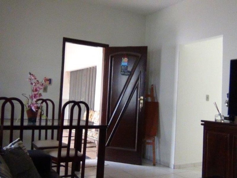 Casa à venda Umuarama com 450m² e 3 quartos por R$ 490.000 - 1519839898-dsc00063.jpg