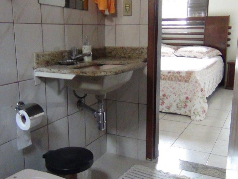 Casa à venda Umuarama com 450m² e 3 quartos por R$ 490.000 - 1608624173-dsc00080-1.jpg