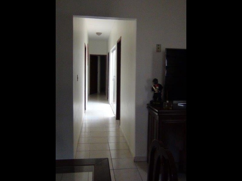 Casa à venda Umuarama com 450m² e 3 quartos por R$ 490.000 - 1937048198-dsc00066.jpg