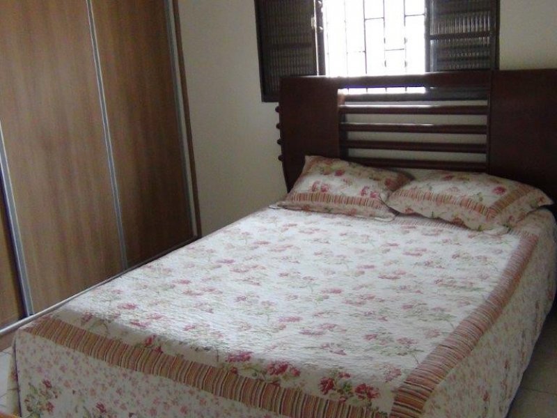 Casa à venda Umuarama com 450m² e 3 quartos por R$ 490.000 - 377224837-dsc00076.jpg