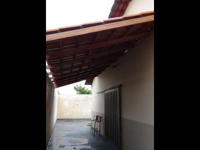 Casa à venda Umuarama com 450m² e 3 quartos por R$ 490.000 - 98005951-dsc00110.jpg