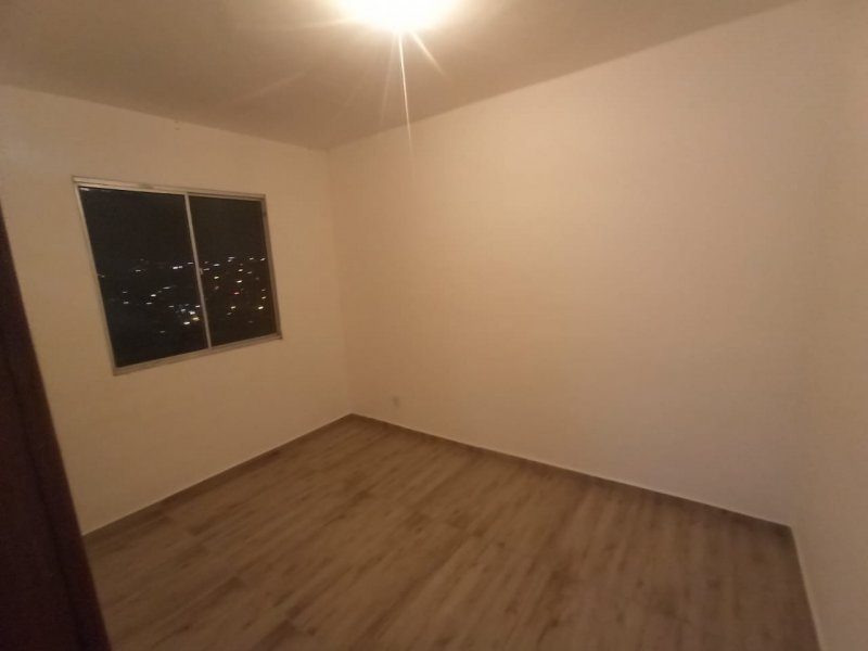 Apartamento à venda Guadalajara (Justinópolis) com 56m² e 3 quartos por R$ 130.000 - 304717837-quarto-2.jpg