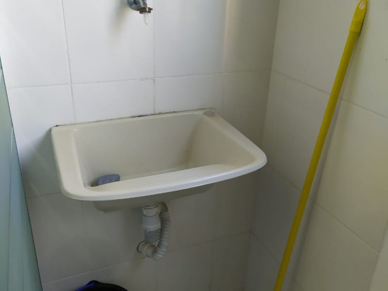 Apartamento à venda Água Chata com 41m² e 2 quartos por R$ 170.000 - 710663113-lavanderia-5.jpeg
