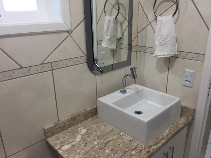 Casa à venda Parque Almerinda Pereira Chaves com 131m² e 3 quartos por R$ 530.000 - 683353185-img-0715.JPG