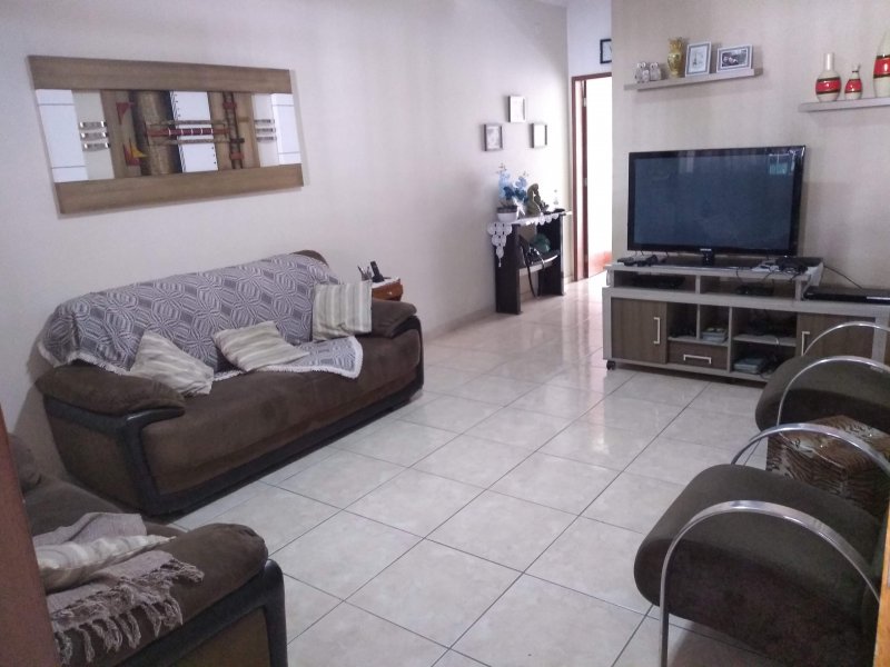 Casa à venda Vila Yolanda com 156m² e 3 quartos por R$ 550.000 - 2079196220-img-20190526-112800580.jpg