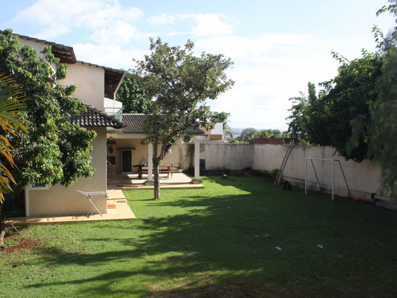 Casa de condomínio à venda Núcleo Bandeirante com 800m² e 4 quartos por R$ 1.200.000 - 946394372-img-2234.jpg