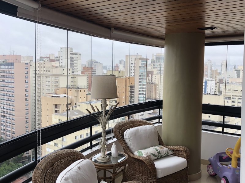 Apartamento à venda Moema com 220m² e 4 quartos por R$ 3.000.000 - 1360762574-sala-varanda-f4.JPG
