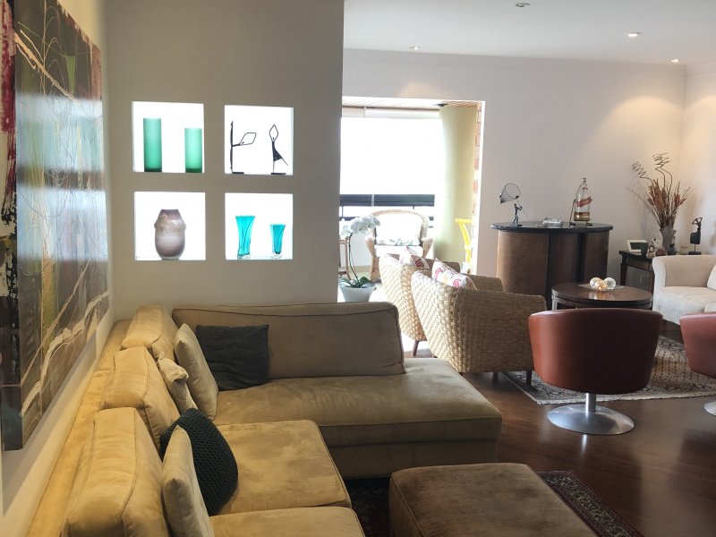 Apartamento à venda Moema com 220m² e 4 quartos por R$ 3.000.000 - 1763710437-sala-f10.JPG