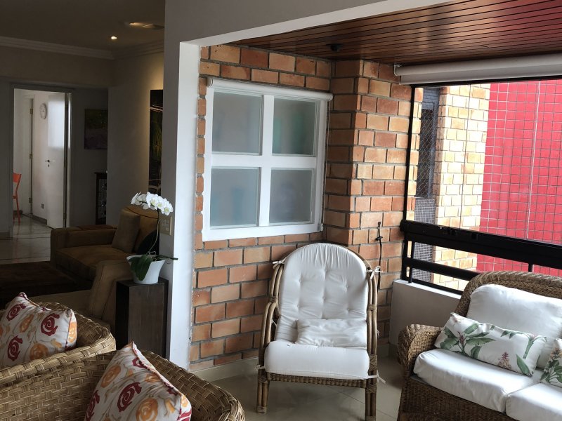 Apartamento à venda Moema com 220m² e 4 quartos por R$ 3.000.000 - 284779278-sala-varanda-f7.JPG