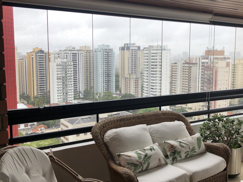 Apartamento à venda Moema com 220m² e 4 quartos por R$ 3.000.000 - 509912734-sala-varanda-f5.JPG