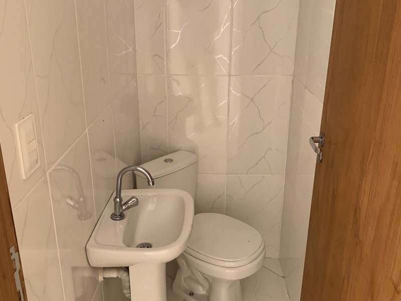 Casa à venda Bosque dos Eucaliptos com 226m² e 4 quartos por R$ 650.000 - 1292863597-08-banheiro-3.jpg