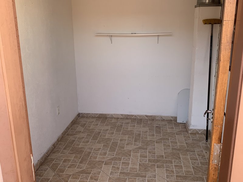 Casa à venda Bosque dos Eucaliptos com 226m² e 4 quartos por R$ 650.000 - 478582473-09-quarto-area-servico.jpg