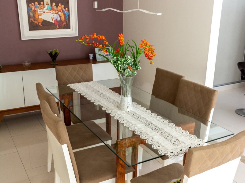 Casa de condomínio à venda Centro com 278m² e 1 quarto por R$ 1.100.000 - 1413684961-sala-jantar-3.jpg