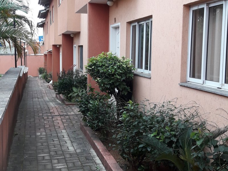 Casa de condomínio à venda Santa Maria com 64m² e 2 quartos por R$ 220.000 - 1826683138-20190814-150733.jpg