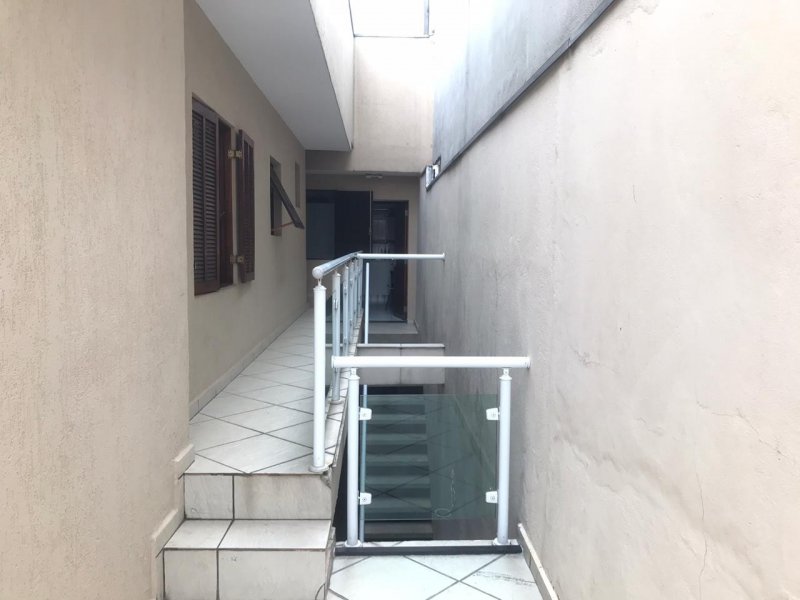 imóvel com 189m² - Taboão - Diadema