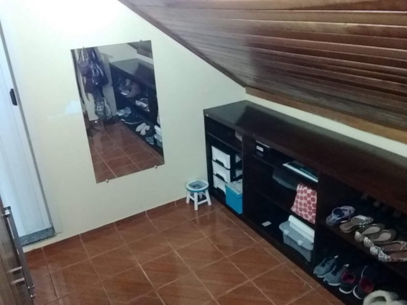Casa à venda Capão Raso com 250m² e 3 quartos por R$ 800.000 - 1359605930-img-20200216-wa0063.jpg
