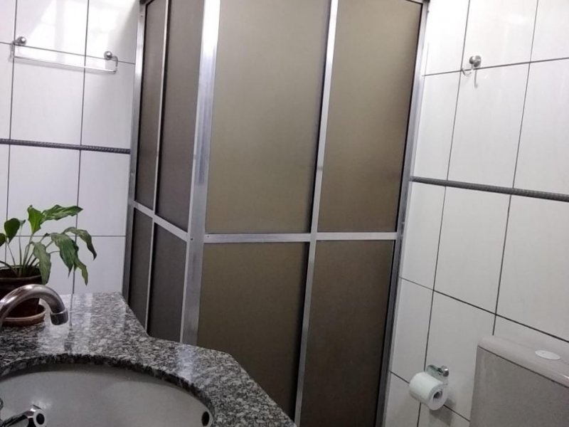 Casa à venda Capão Raso com 250m² e 3 quartos por R$ 800.000 - 1596219519-img-20200216-wa0051.jpg