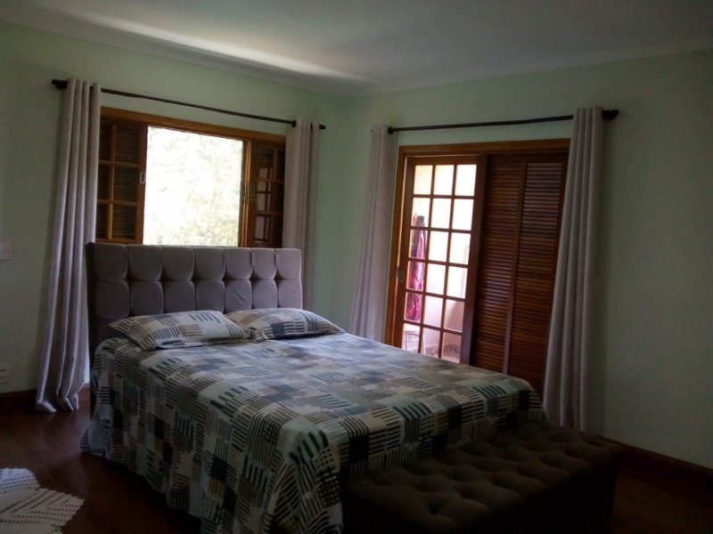 Chácara à venda Fazenda Marajoara com 4200m² e 5 quartos por R$ 1.300.000 - 156200390-img-20200128-wa0023-1.jpg